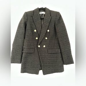 Tweed double breasted blazer with gold buttons. Size Medium. Perfect condition
